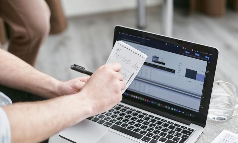 technology market forecasting analysis