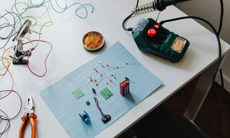 digital edge circuit flux